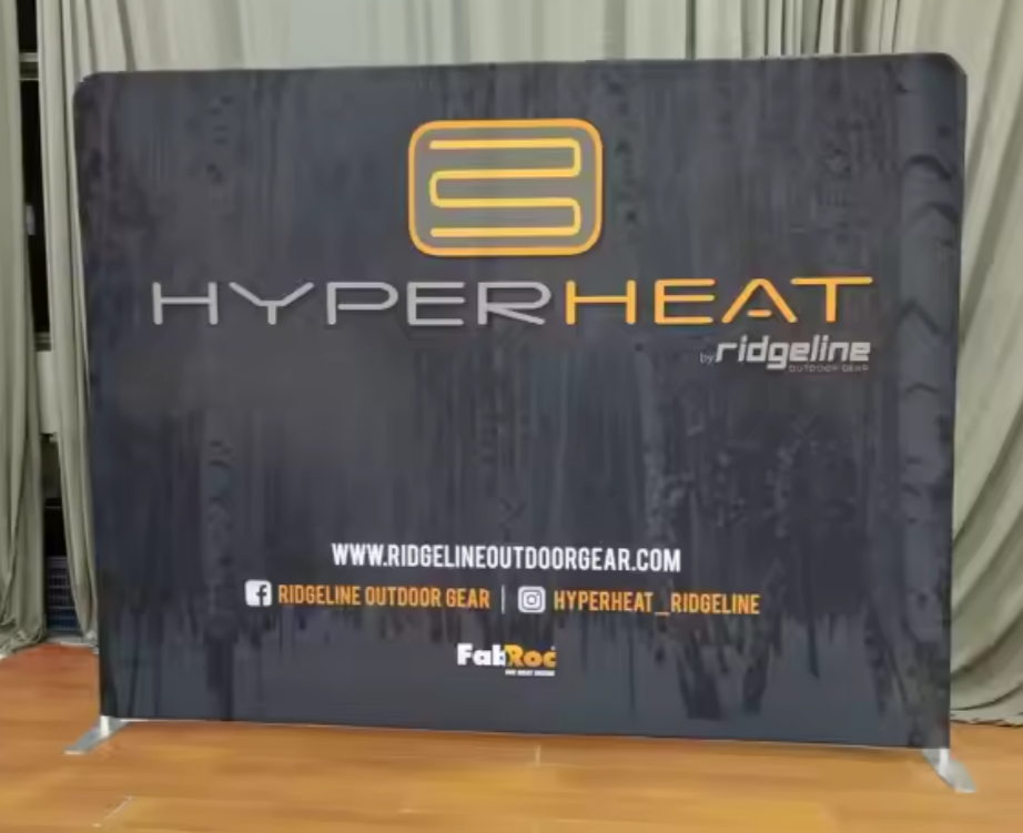 Mur multimédia tissu tendu personnalisez votre événement