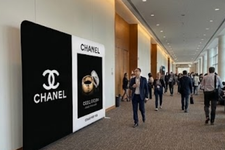 cadre tissu tendu autoportant 